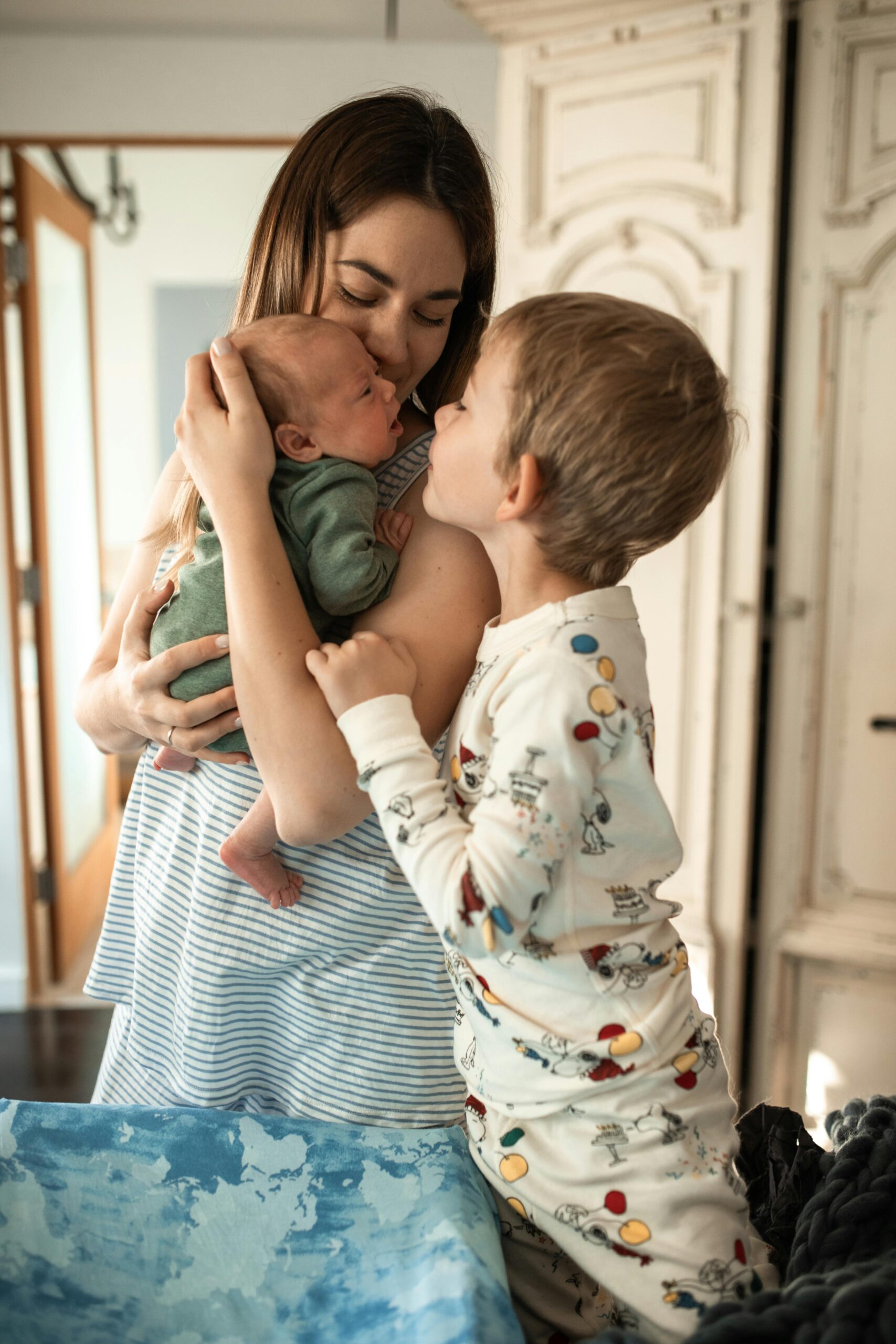 Marina, mãe do Theo (5 anos, TEA nível 2):